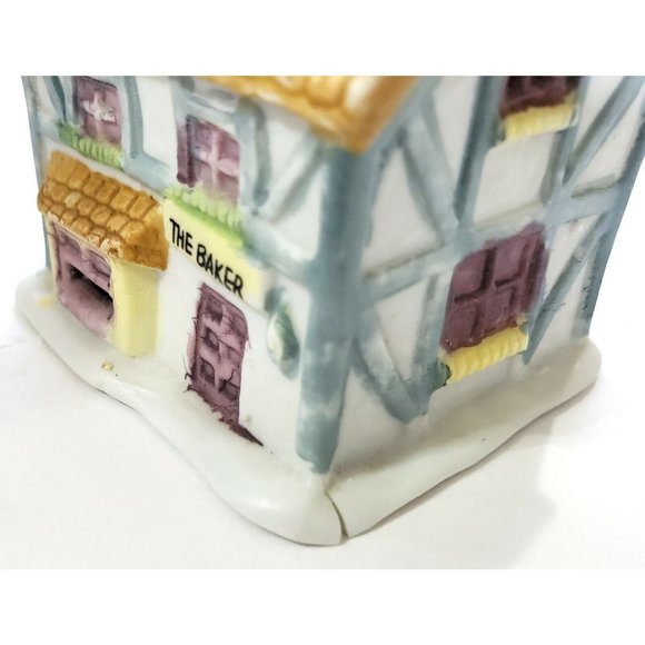 Reader's Digest 3 Christmas Village building Ornaments GROCER BAKER QUEEN'S INN - Picture 5 of 9